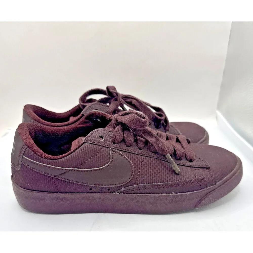 Nike Boys Girls  AA3987 600 Canvas Rare Triple Purple Burgundy Reflectors 5.5